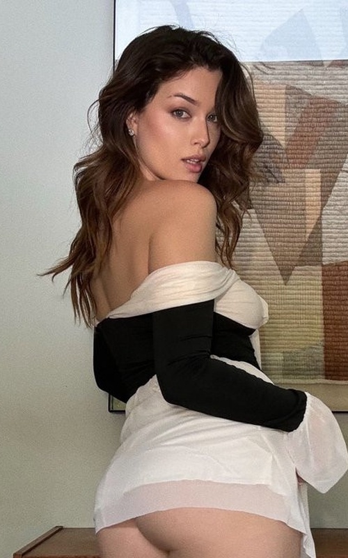 Experience Unforgettable Moments with Ivy Scarlett Today