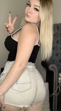 Experience Unforgettable Moments with Corvo Lux Escorts Today