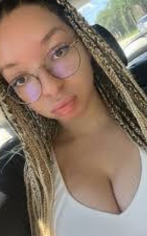 Experience Unforgettable Moments with Brielle Diamond by Your Side